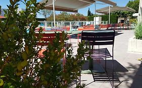 Ibis Styles Arles Palais Des Congres